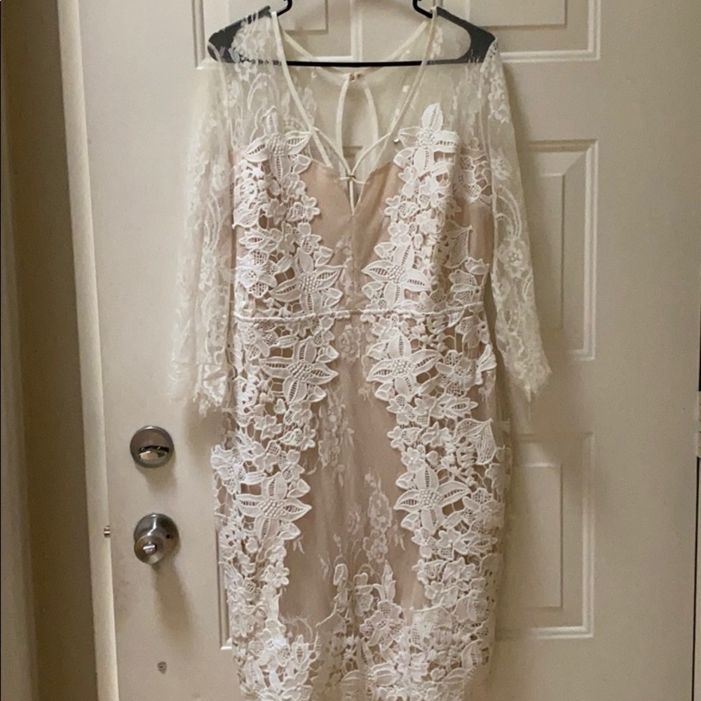 Used once white/nude midi dress
